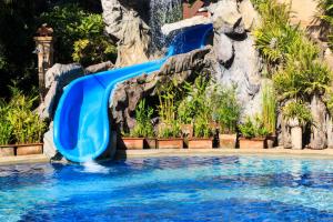 blue pool slide in water park